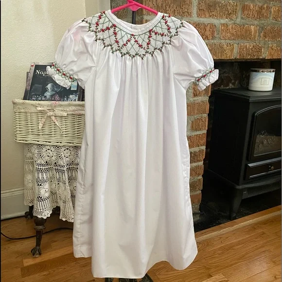 Orient Expressed Inc | Dresses | Orient Expressed Inc Smocked Toddler Girls Christmas  Dress Size 3 | Poshmark
